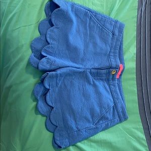 Lilly scolloped shorts